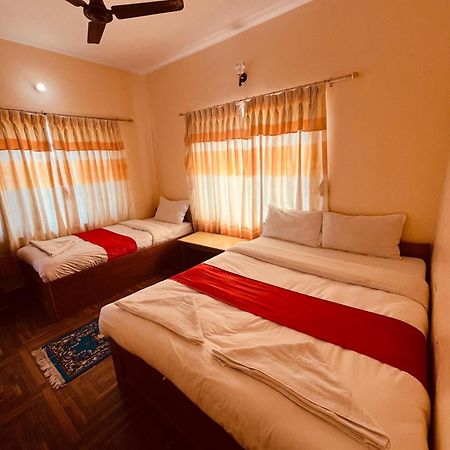 Hotel Global Inn Pokhara Kültér fotó