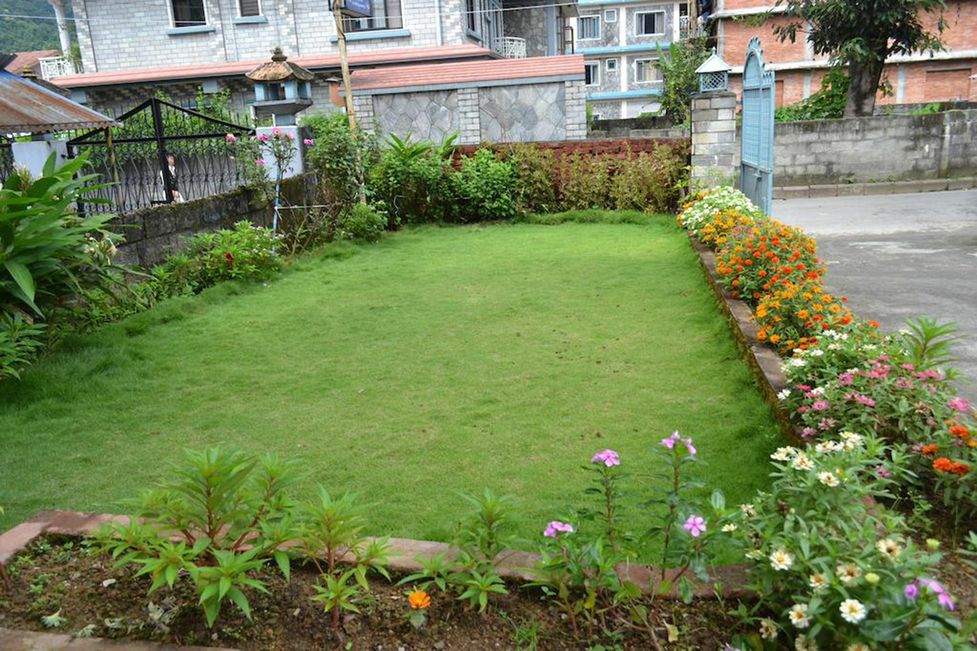 Hotel Global Inn Pokhara Kültér fotó